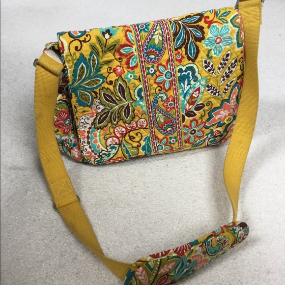 Vera Bradley diaper bag - Picture 1 of 8